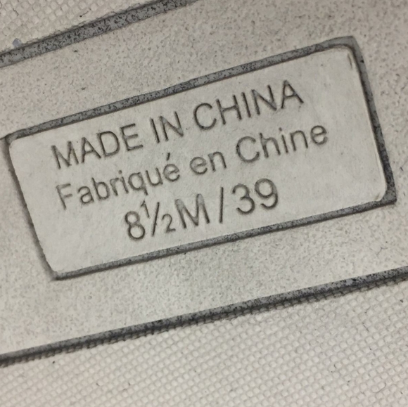 VINCE CAMUTO Partha Platform Slide Sandal … - Picture 11 of 11